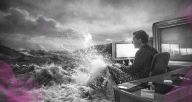 Un individu dans un intérieur moderne faisant face à une mer agitée qui envahit l’espace, en noir et blanc avec touches rose et violet illustrant transmettre du sens