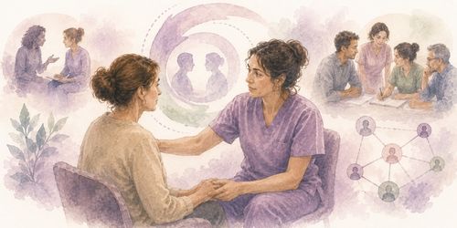 Illustration aquarellée représentant un soignant et un patient dans une relation d'accompagnement fondée sur l'écoute, la présence et l'accordage, avec des éléments symbolisant les liens relationnels et le travail en équipe.